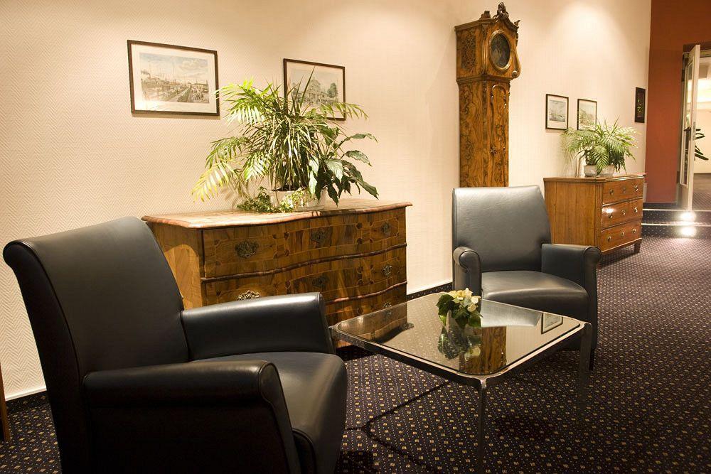 Hotel Fuerst Bismarck Hambourg Extérieur photo