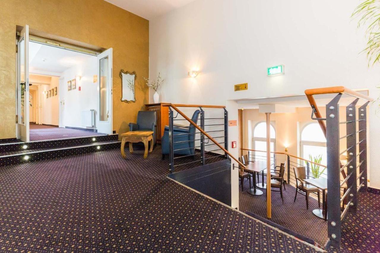 Hotel Fuerst Bismarck Hambourg Extérieur photo