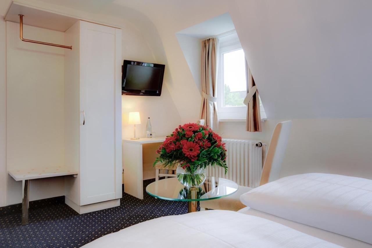 Hotel Fuerst Bismarck Hambourg Extérieur photo