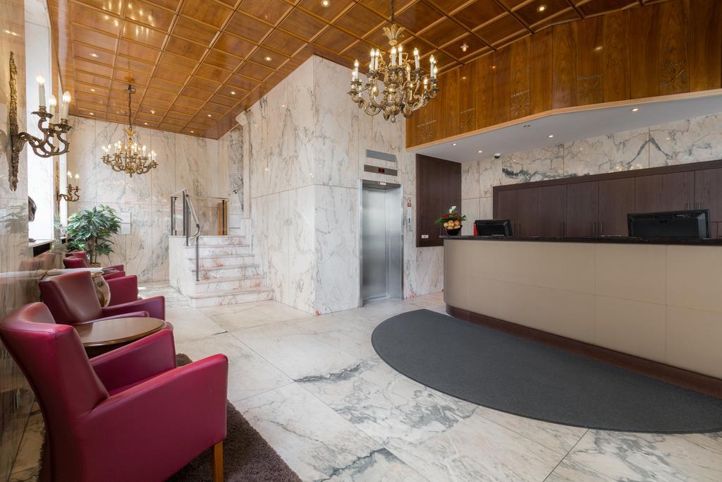 Hotel Fuerst Bismarck Hambourg Extérieur photo