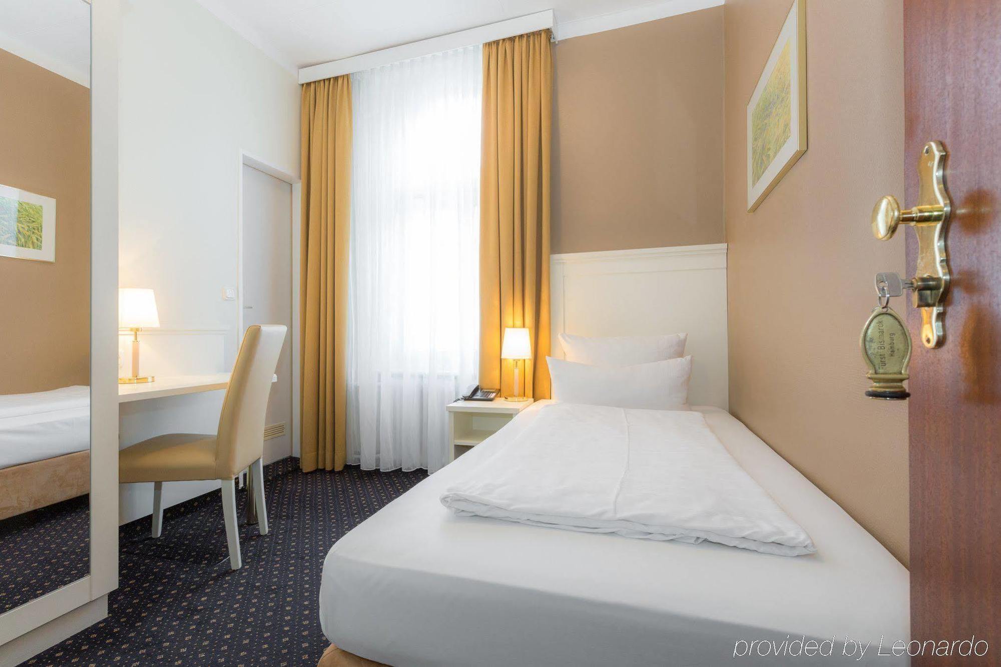 Hotel Fuerst Bismarck Hambourg Extérieur photo